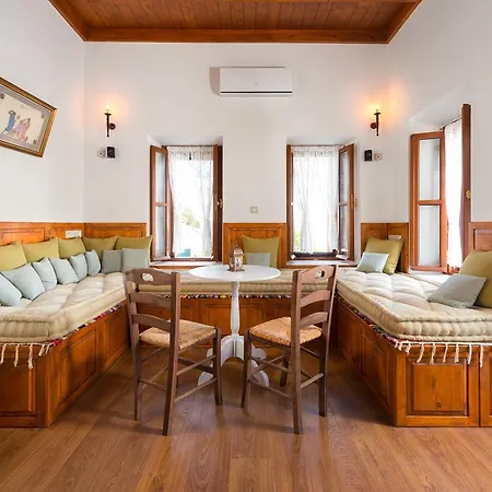 Eftihia In 林都斯