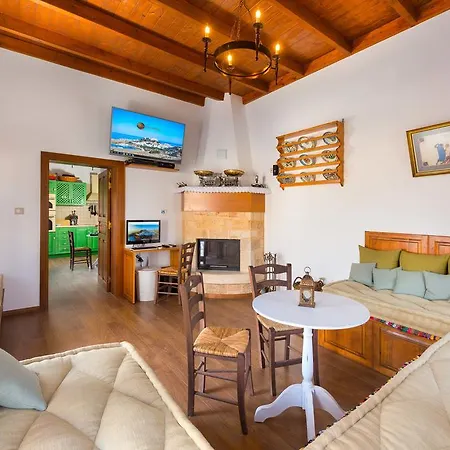 Villa Eftihia In Lindos (Rhodes)